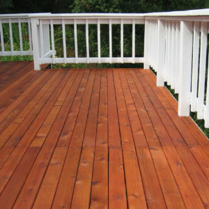 deck staining in Lyndhurst   nj